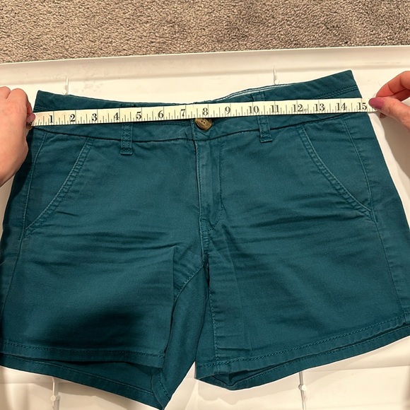 MIDI Shorts - Picture 4 of 4